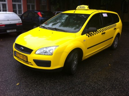 taxi sárga