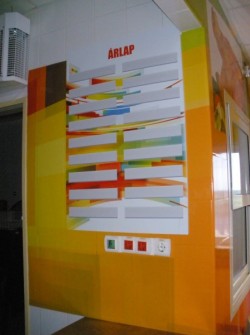 Kirakat üzlet dekor