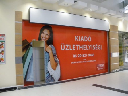 Kirakat üzlet dekor