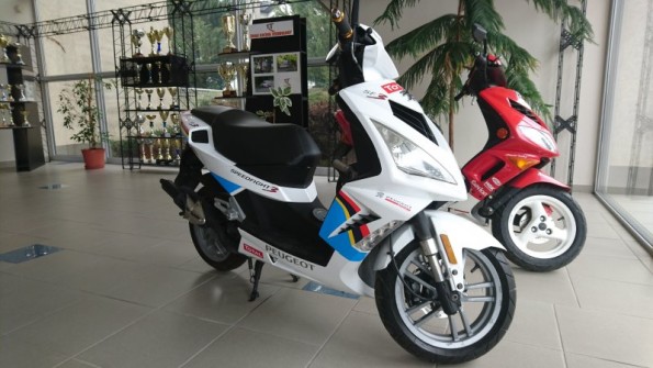 Tricikli dekoráció, motor dekoráció, fal dekoráció