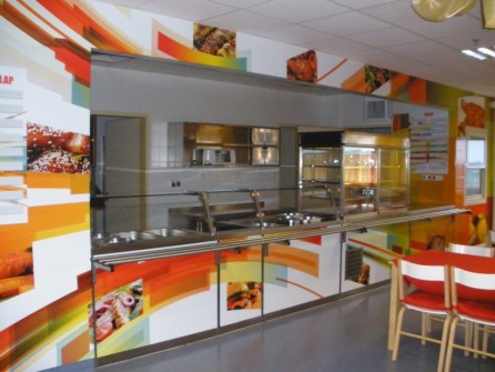 Kirakat üzlet dekor